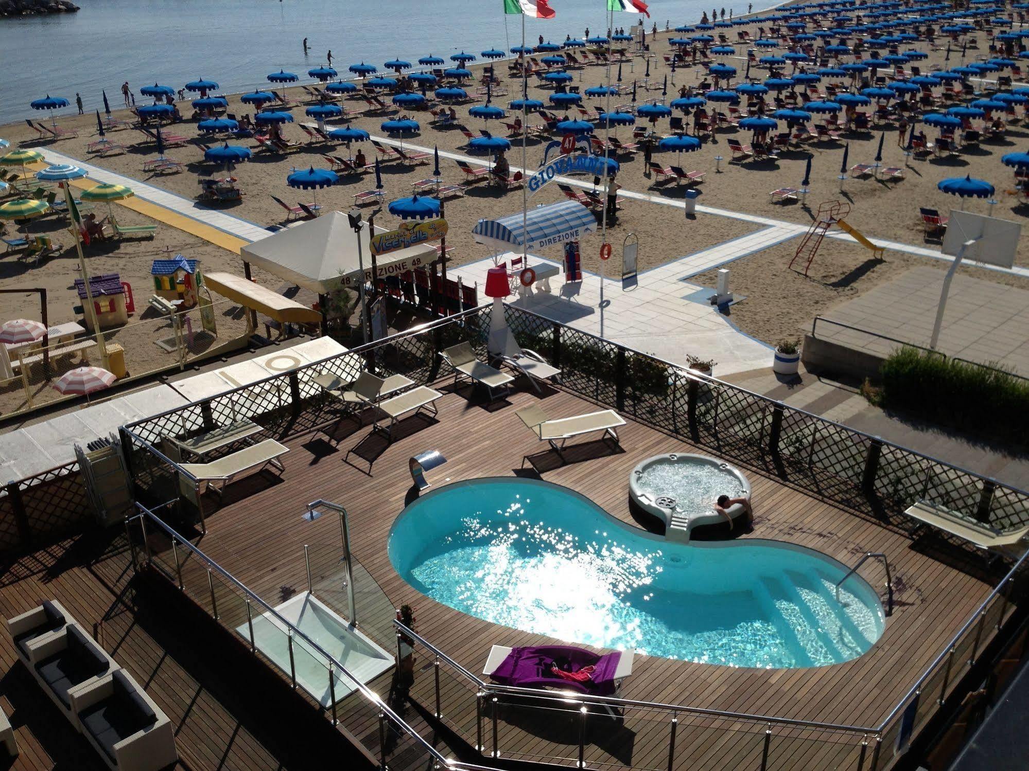 Hotel Baia Rimini Exterior photo